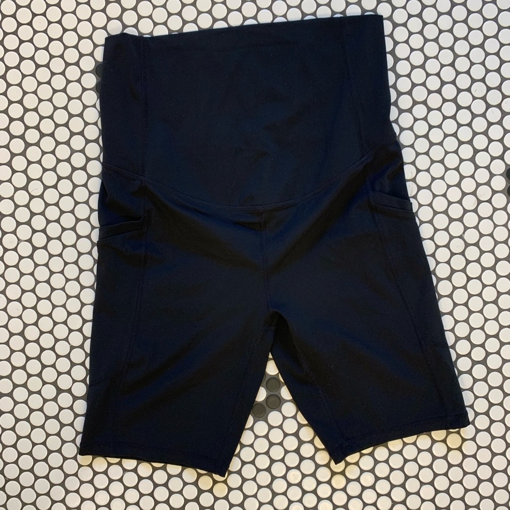 Fabletics maternity biker shorts